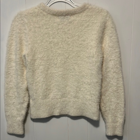 Old Navy Women's Cream Sweater - Picture 3 of 3